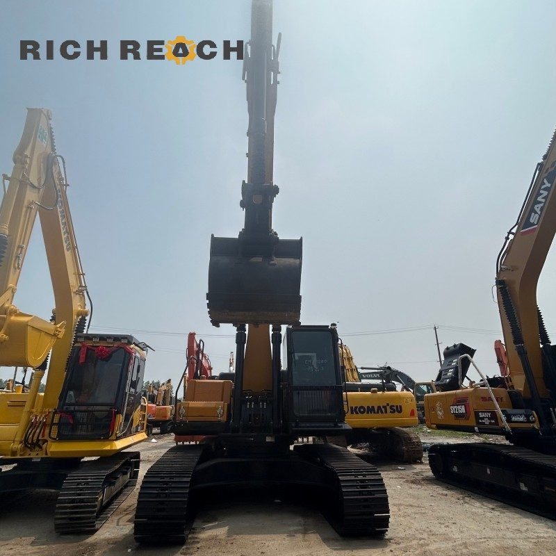 Heavy duty bucket and rock teeth of a 2020 SANY 245H excavator, priced at $34,722